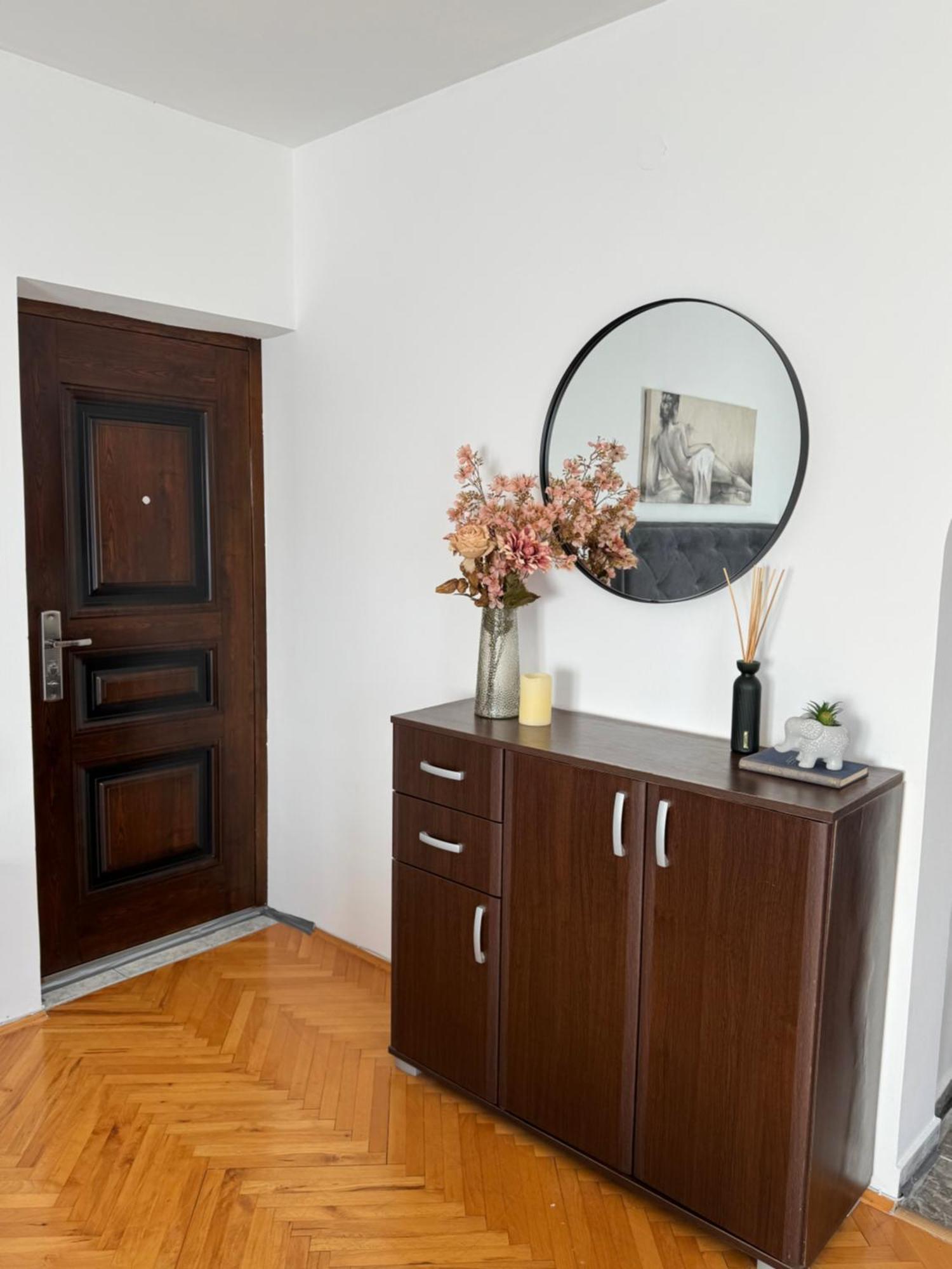 Apartmani Breze พอดโกริกา ภายนอก รูปภาพ