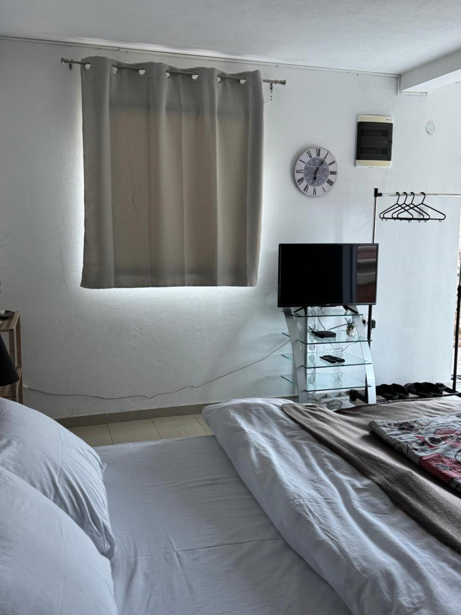 Apartmani Breze พอดโกริกา ภายนอก รูปภาพ